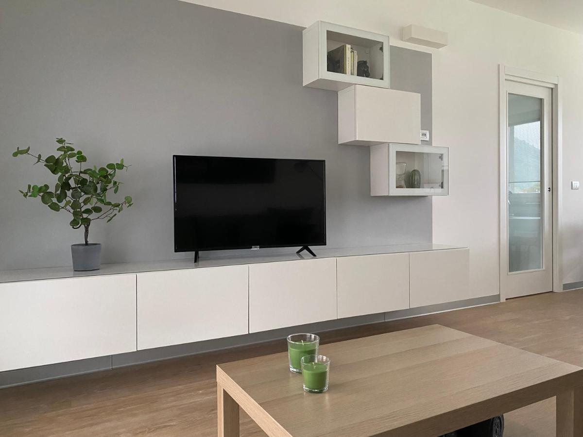 Appartamento Valeriana Dubino Extérieur photo